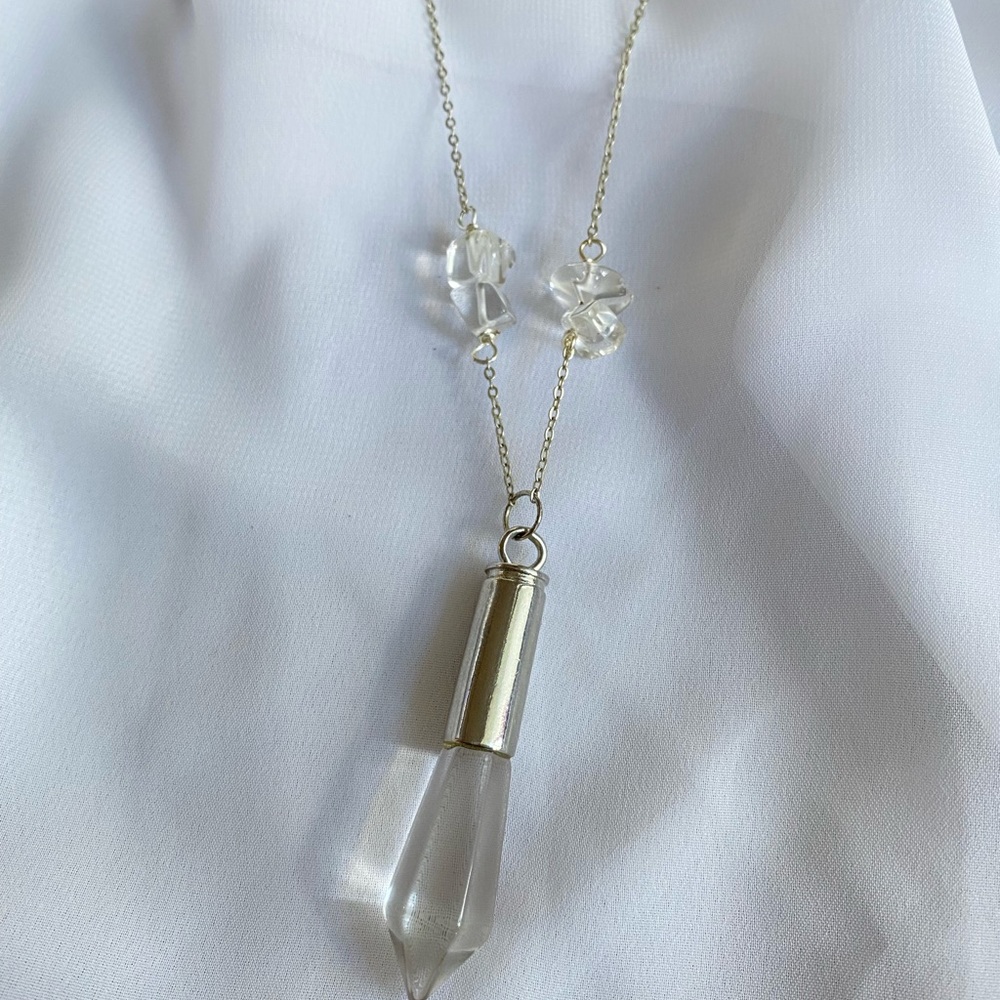 New handmade clear quartz necklace